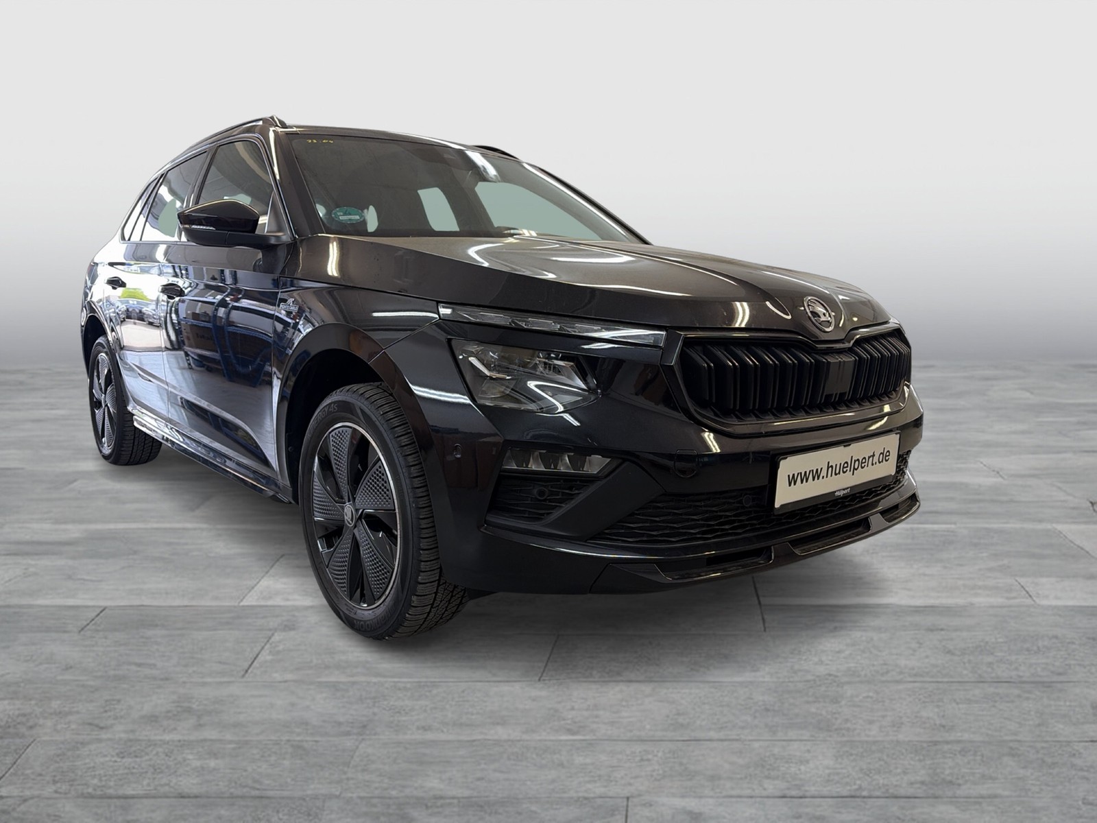 Skoda Kamiq 1.5 MONTE CARLO PANO AHK CAM ACC MATRIX