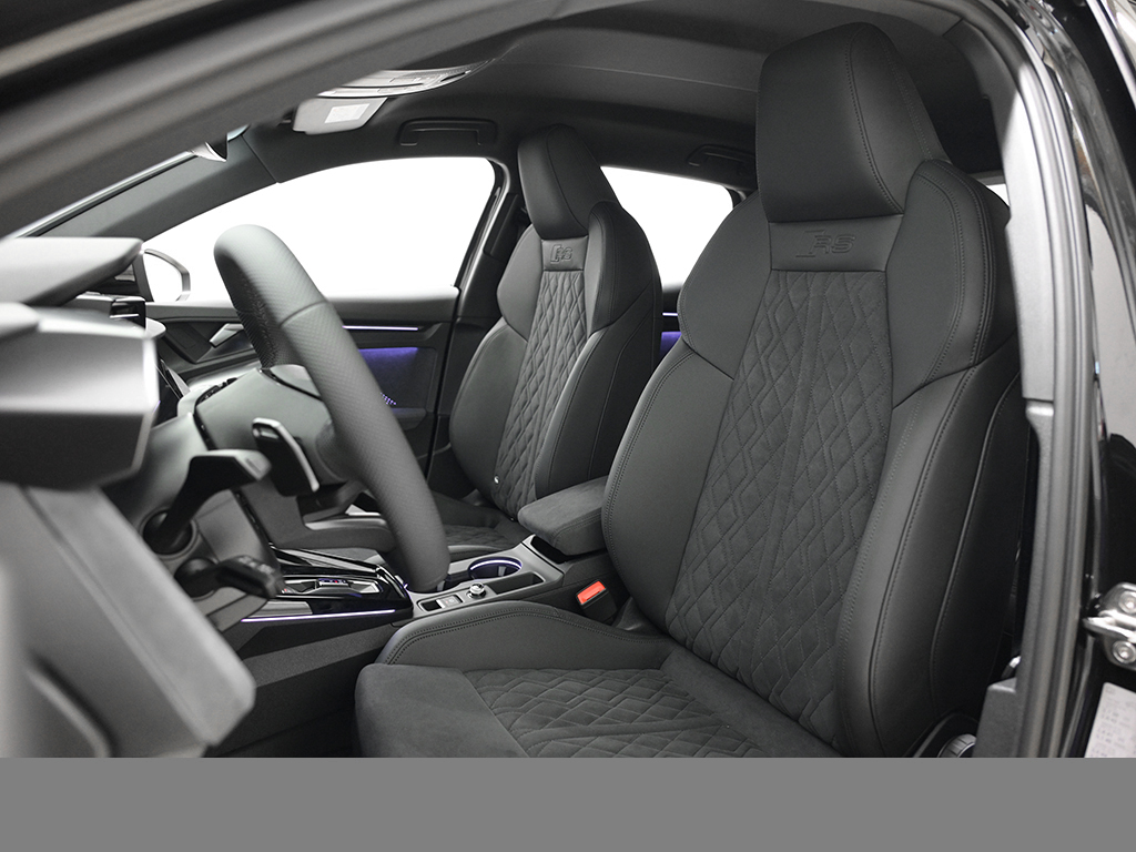Audi RS3 Sportback RS-SPORTABGASANLAGE MATRIXLED LM19