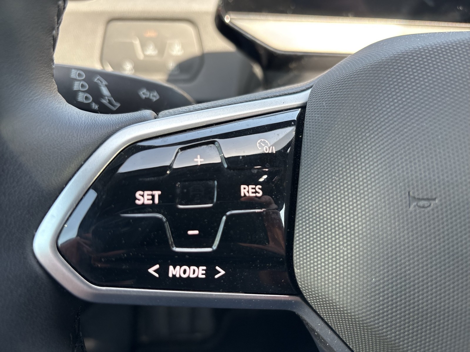 Volkswagen ID.3 Pro 360°CAM ACC LM19 NAVI CARPLAY SITZHEIZ.