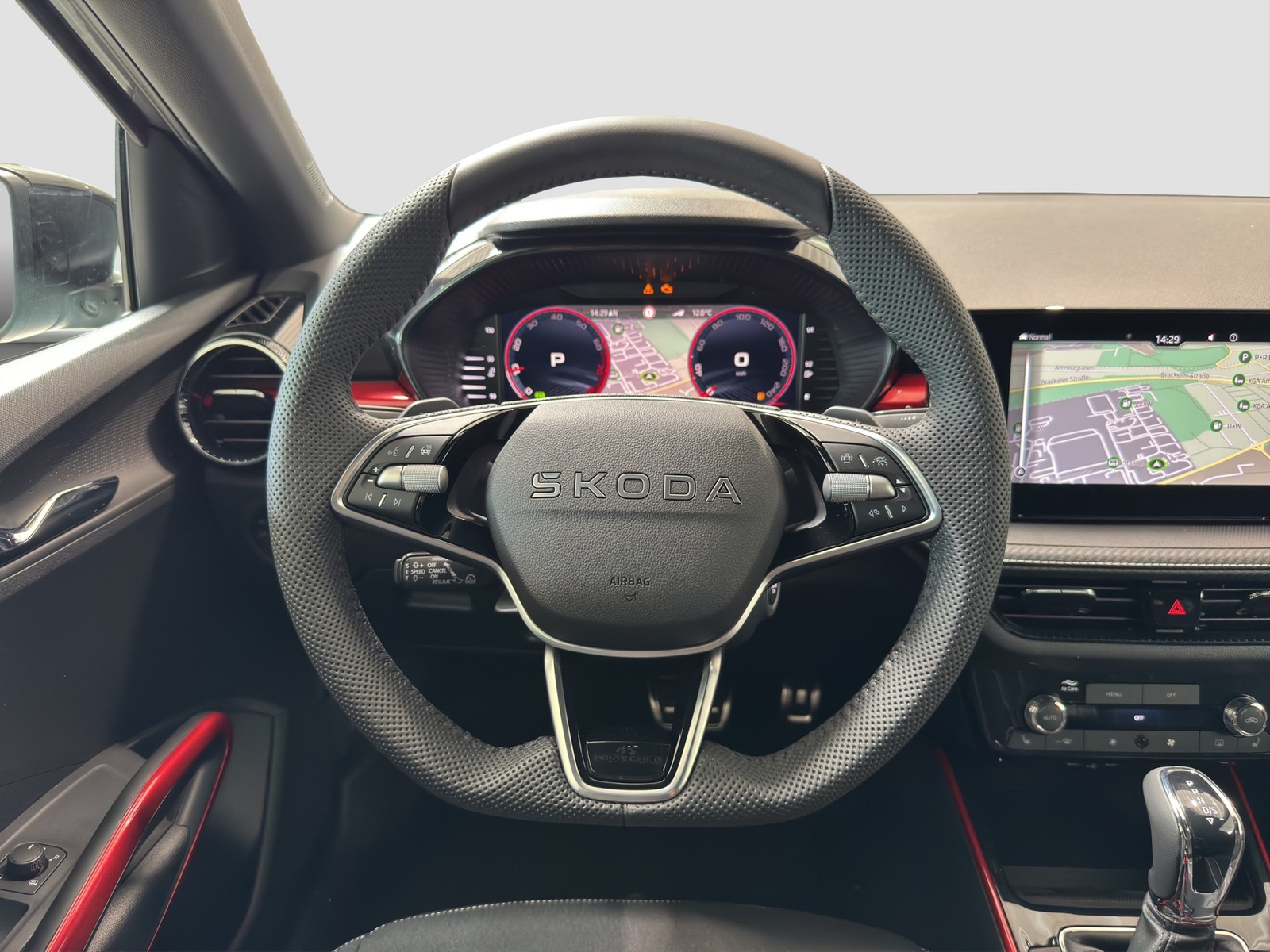 Skoda Fabia 1.0TSI DSG Monte Carlo ACC PDC NAV SHZ