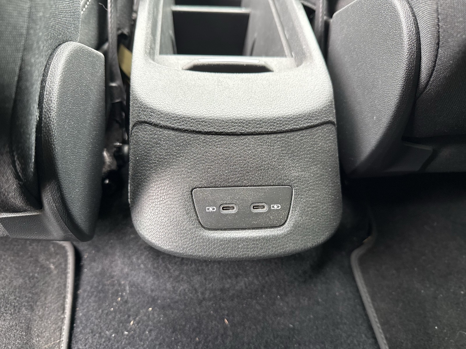Volkswagen ID.3 Pro KAMERA ACC ALU19" NAVI SITZHEIZUNG