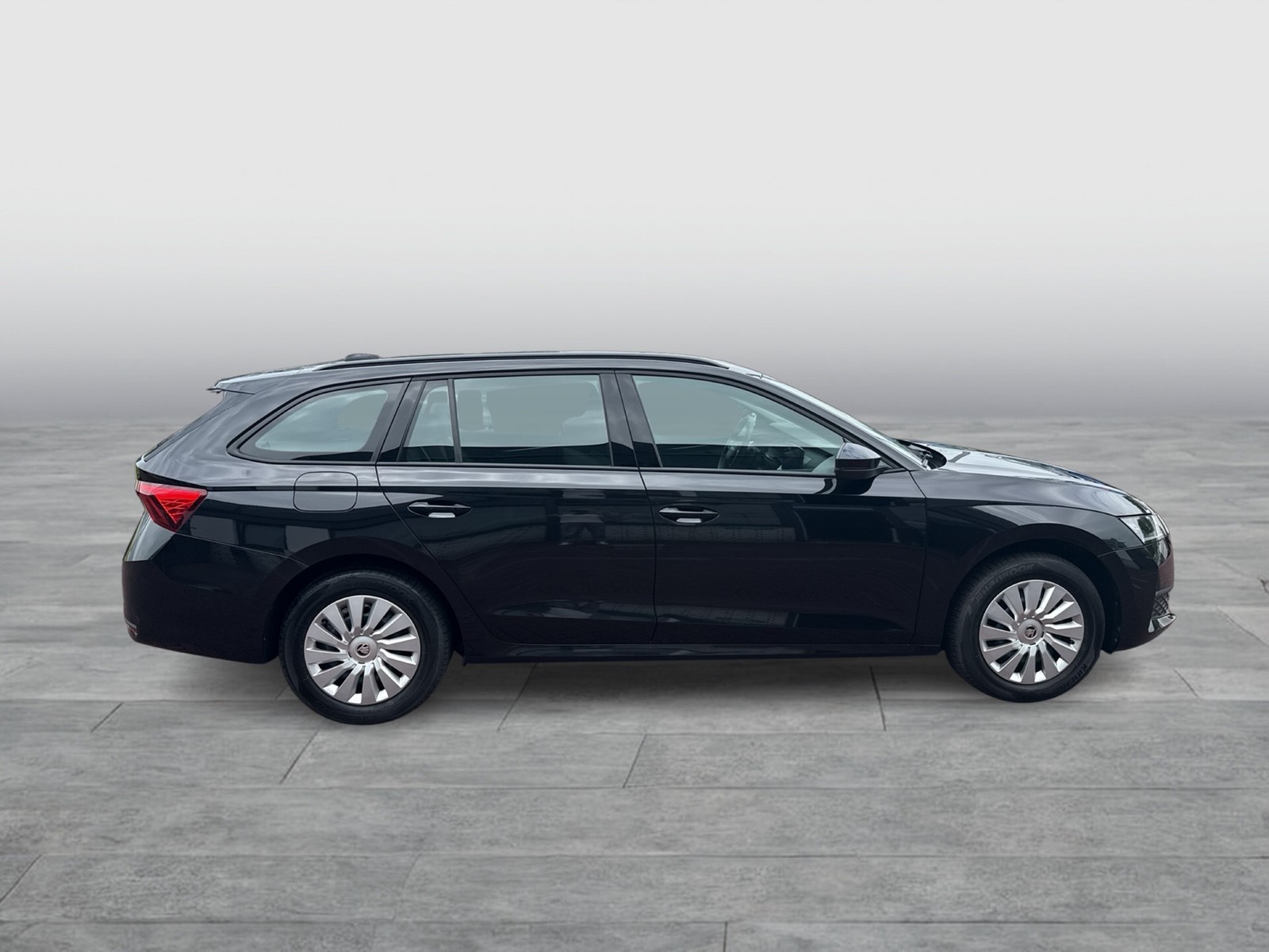 Skoda Octavia Combi 1.5 e-TEC AHK CARPLAY SITZHEIZUNG