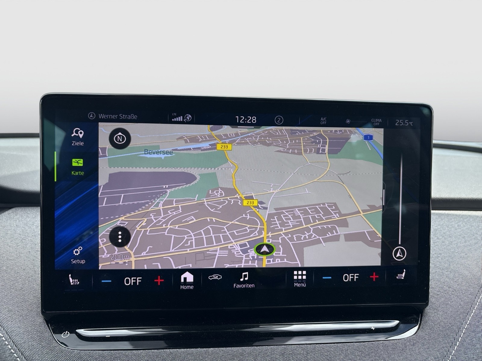 Skoda Enyaq 80 LOFT WÄRMEPUMPE CAM LM19 NAVI SITZHEIZ.