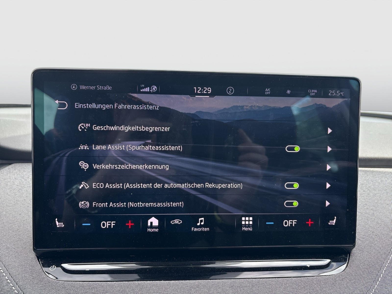 Skoda Enyaq 80 LOFT WÄRMEPUMPE CAM LM19 NAVI SITZHEIZ.