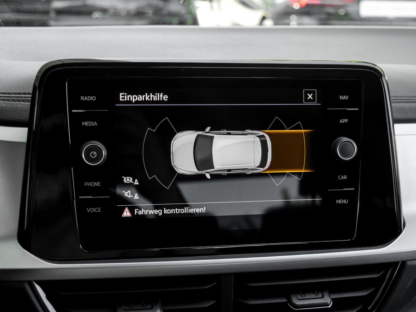 Volkswagen T-Roc 1.5 LIFE ACC LM17 SITZHZ CARPLAY/ANDROIDA.