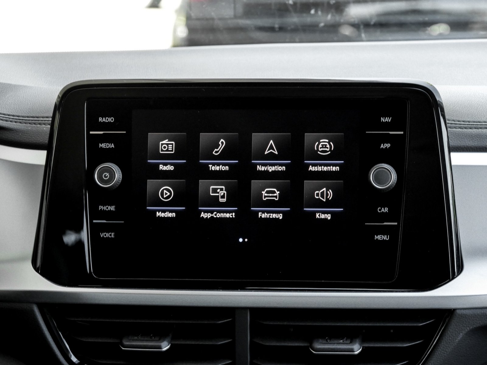 Volkswagen T-Roc 1.5 LIFE ACC LM17 SITZHZ CARPLAY/ANDROIDA.