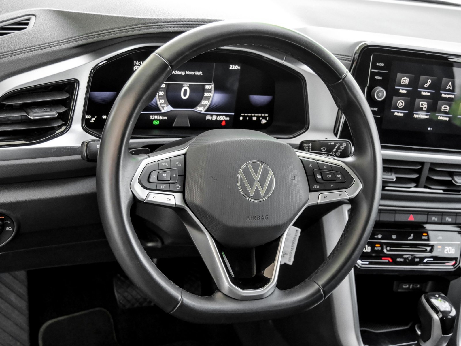 Volkswagen T-Roc 1.5 LIFE ACC LM17 SITZHZ CARPLAY/ANDROIDA.