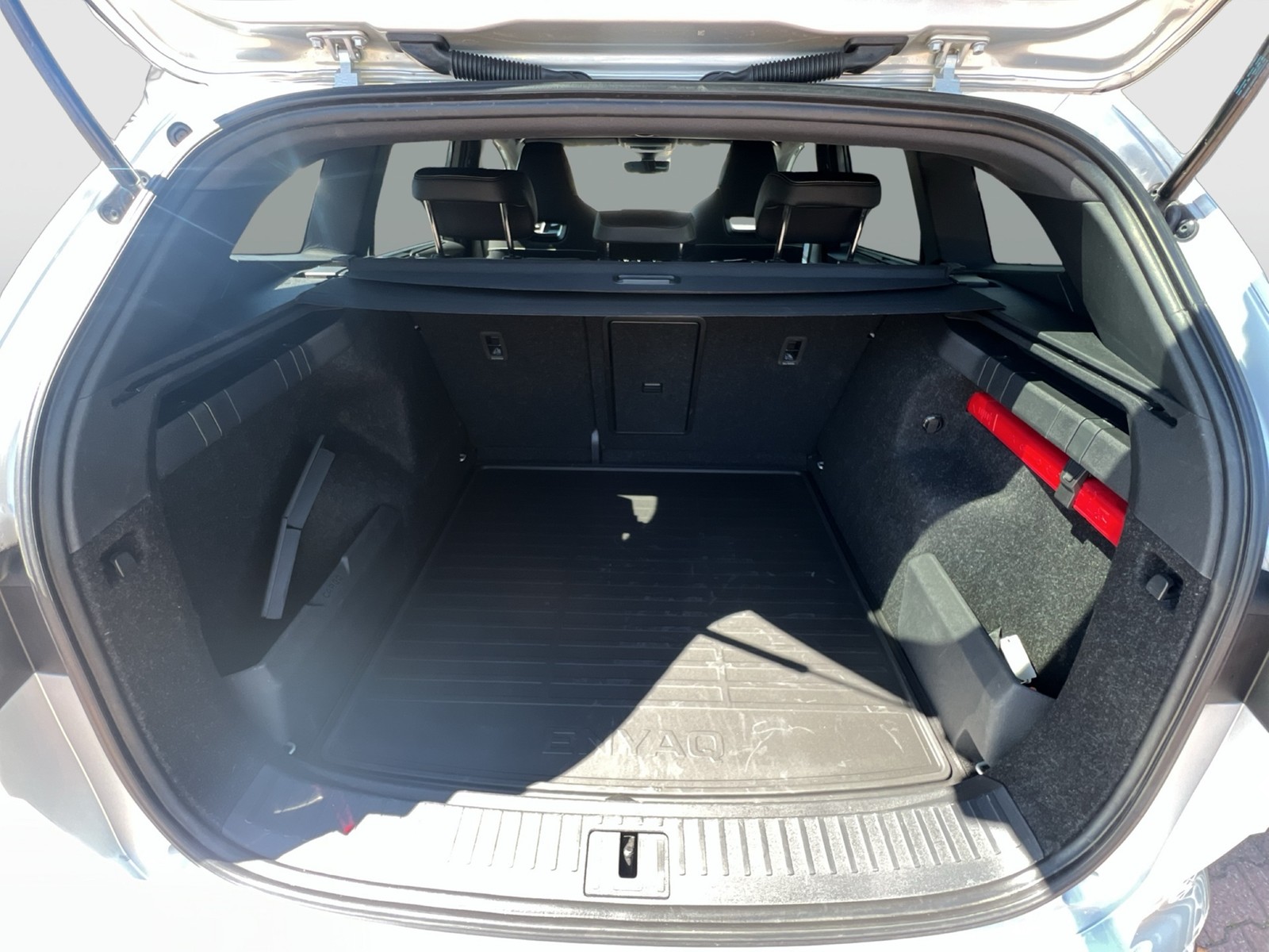 Skoda Enyaq 80x SPORTLINE 4X4 WÄRMEPUMPE 360°CAM LM20
