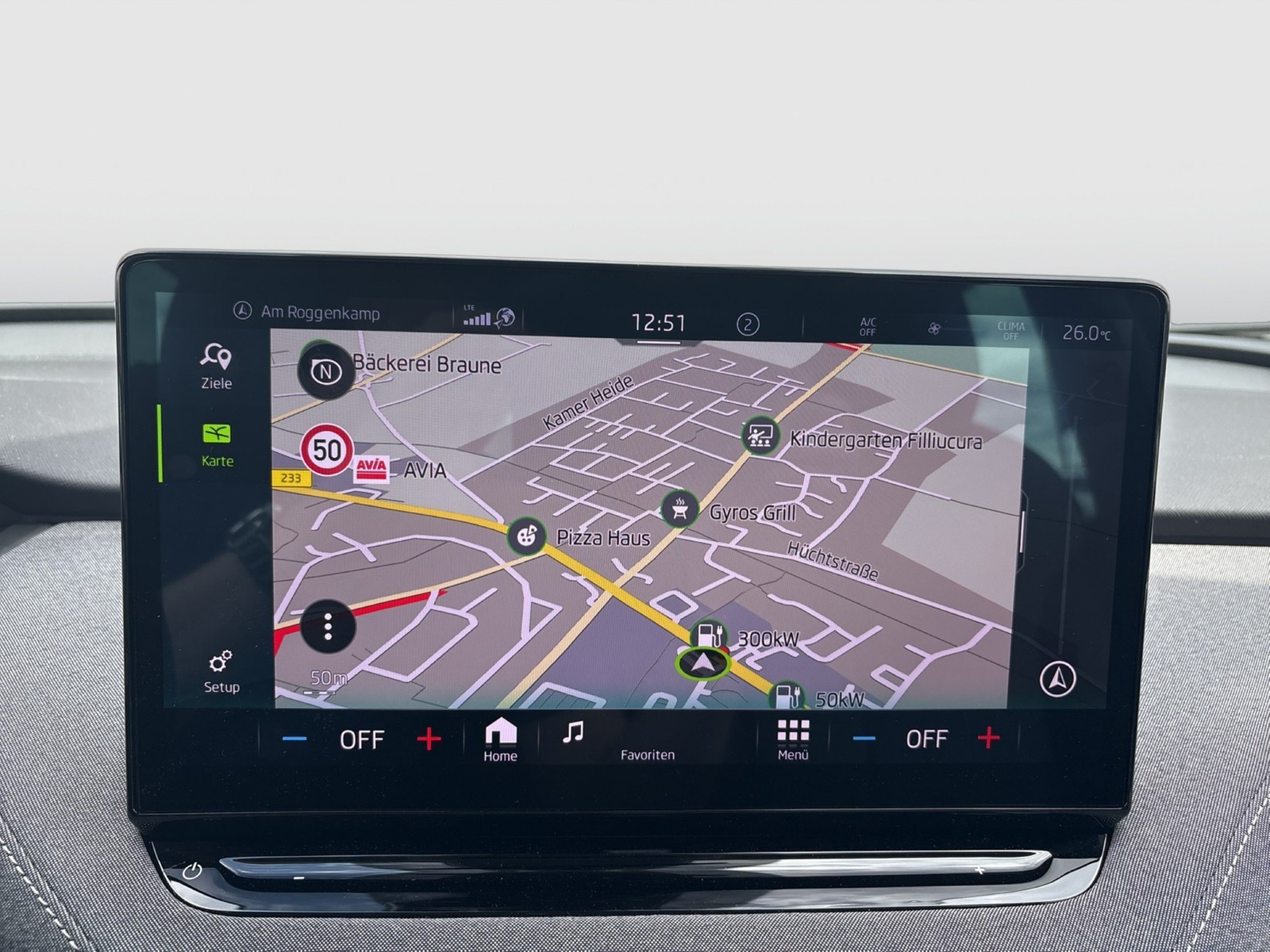 Skoda Enyaq 60 LOFT WÄRMEPUMPE CAM LM19 NAVI KEYLESSGO