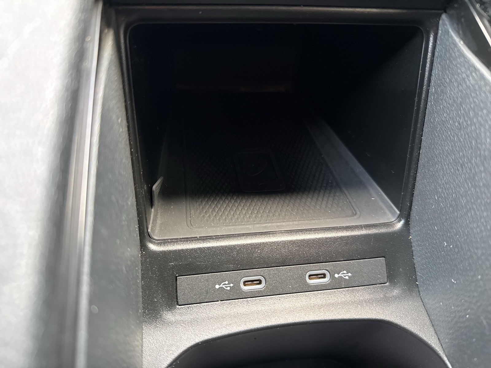 Volkswagen ID.4 Pro Performance CAM ACC LM20 NAVI CARPLAY
