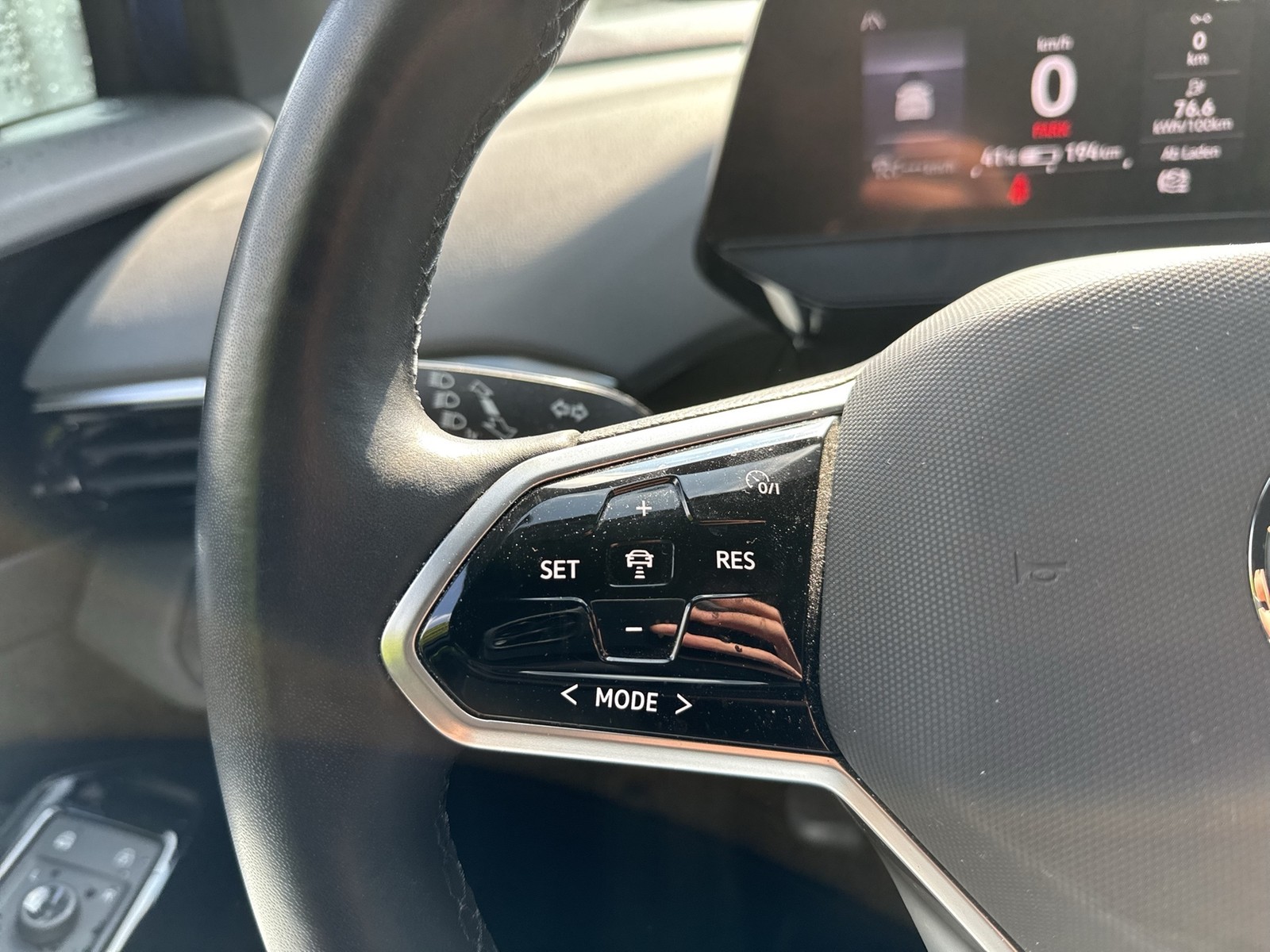 Volkswagen ID.4 Pro Performance WÄRMEPUMPE CAM ACC LM19 NAVI
