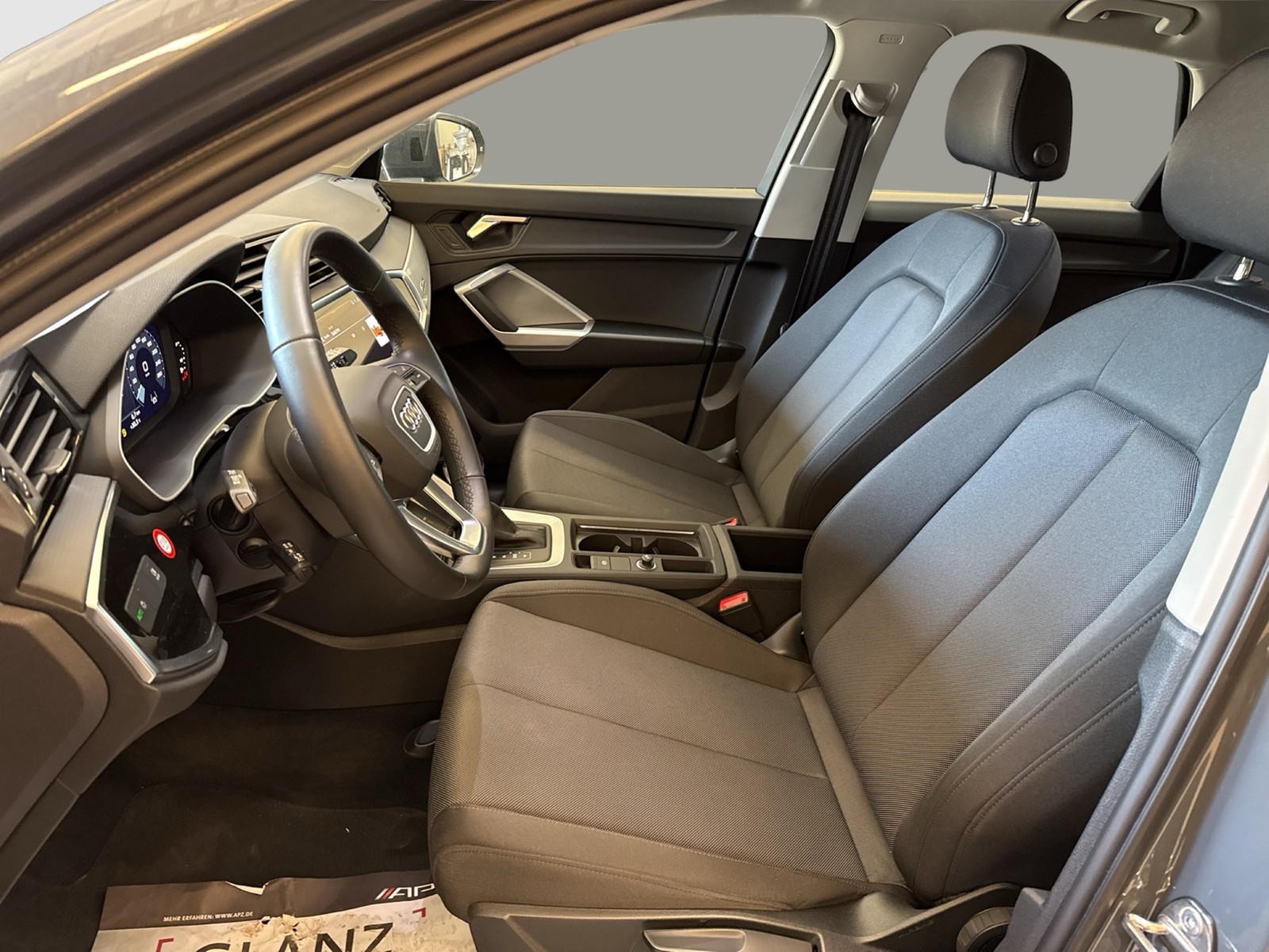 Audi Q3 40 quattro advanced AHK ACC LM18 CARPLAY