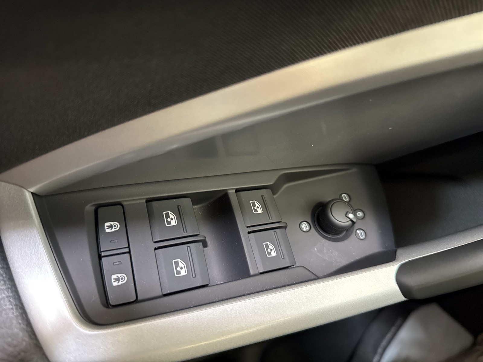 Audi Q3 40 quattro advanced AHK ACC LM18 CARPLAY