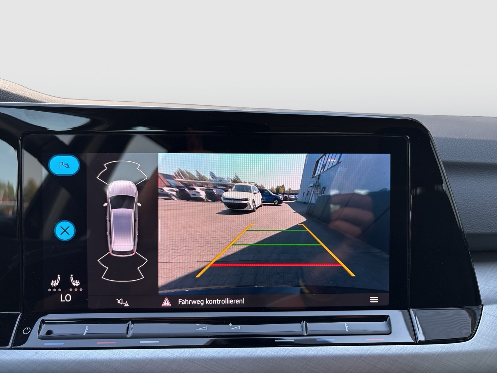 Volkswagen Golf Variant VIII 1.0 LIFE CAM ACC NAVI CARPLAY