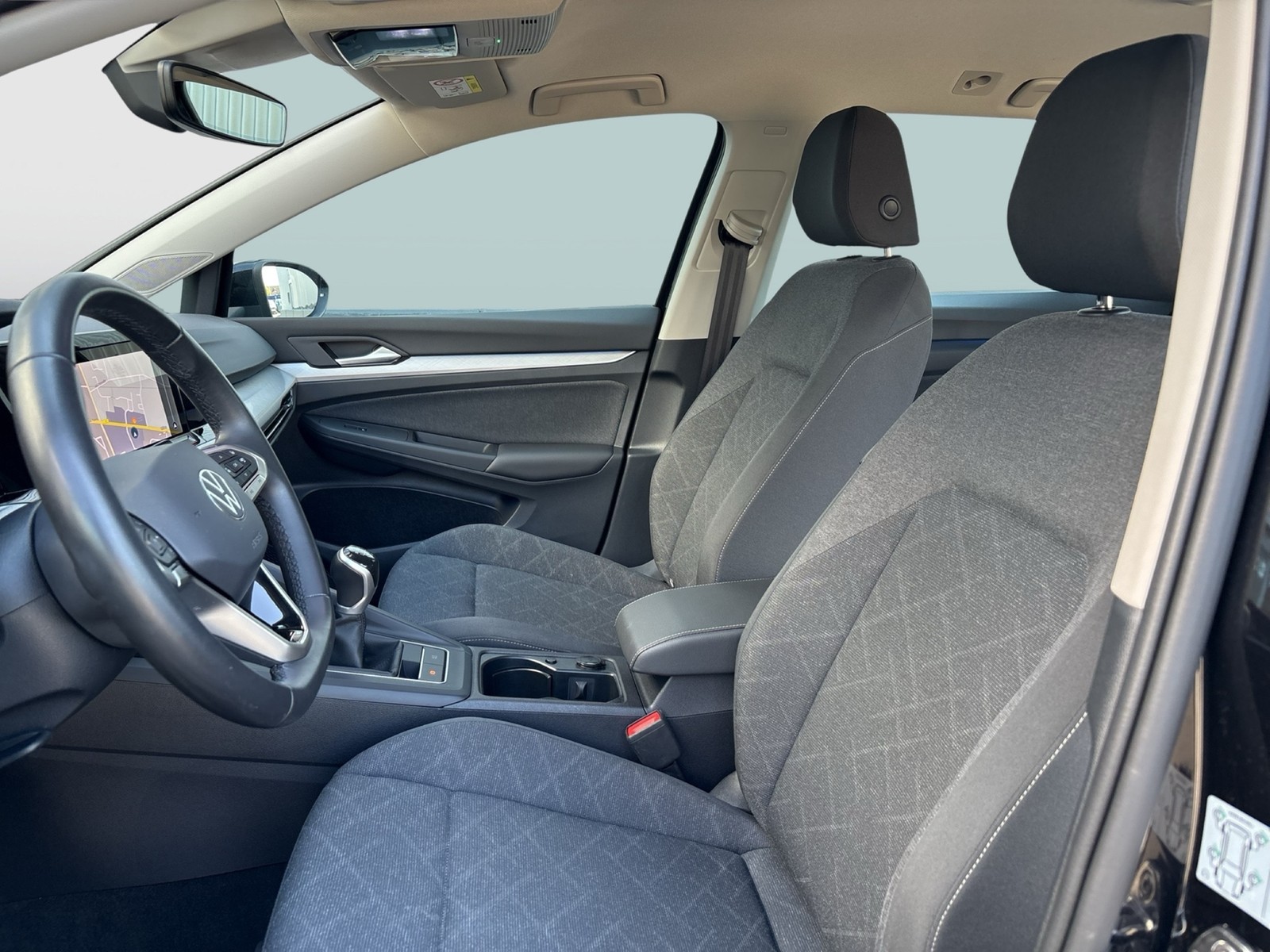Volkswagen Golf Variant VIII 1.0 LIFE CAM ACC NAVI CARPLAY