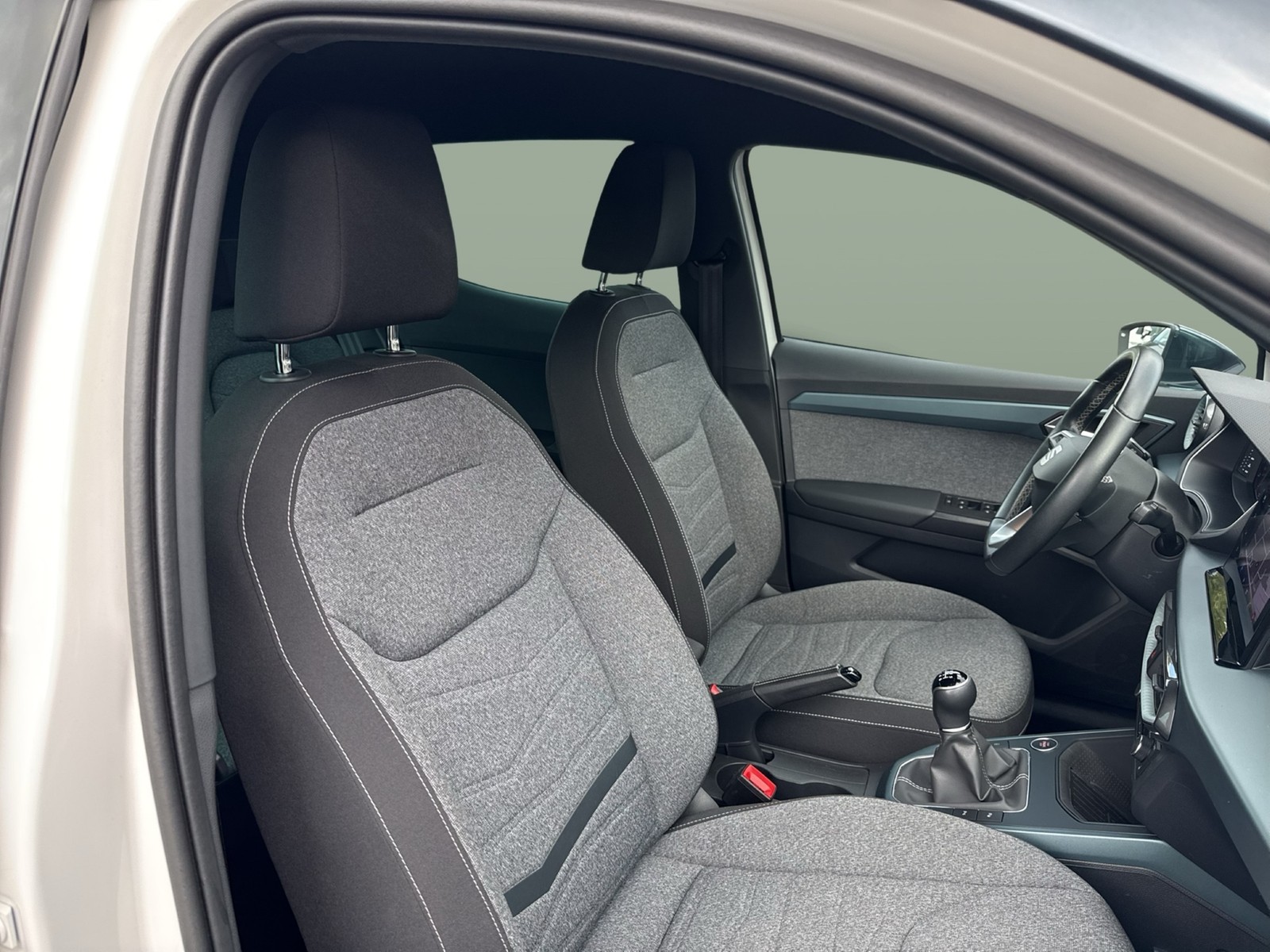 Seat Arona 1.0 XPERIENCE AHK CAM ACC LM17 NAVI SITZHZ