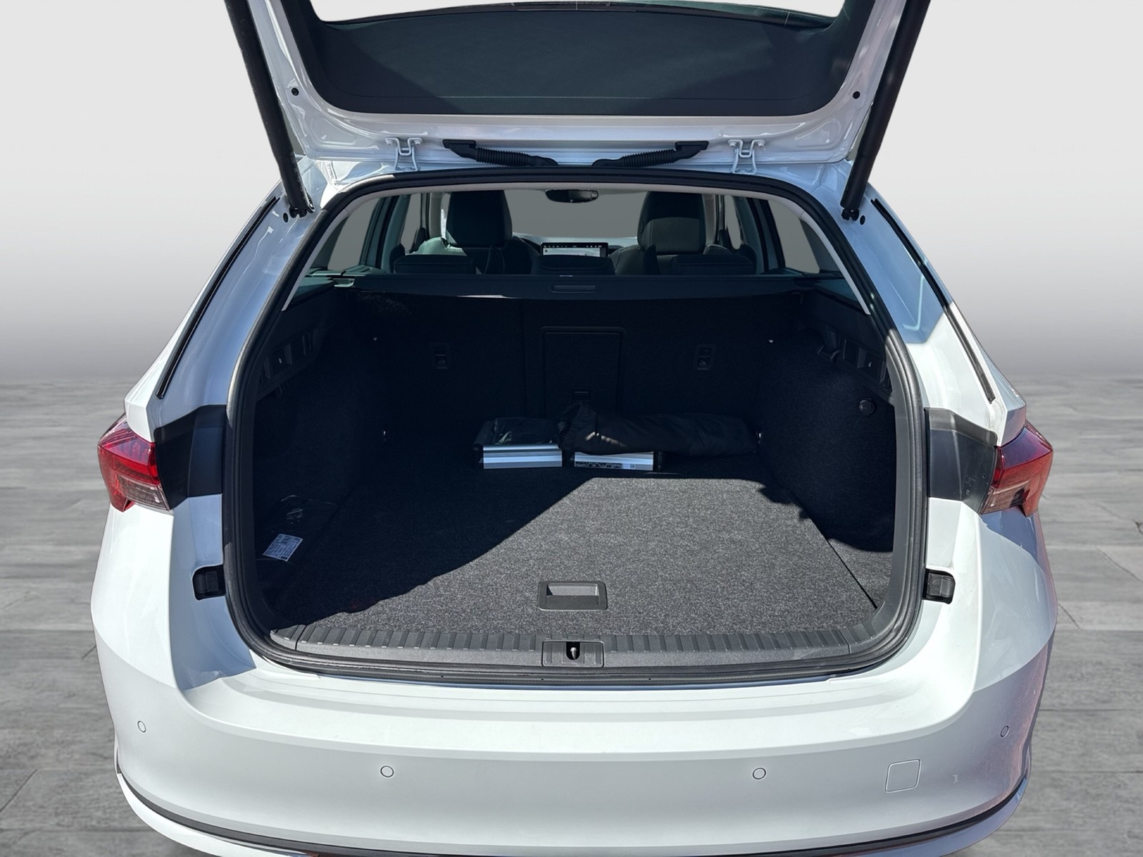 Skoda Octavia Combi 2.0 TOUR PANO CANTON 360°CAM ACC