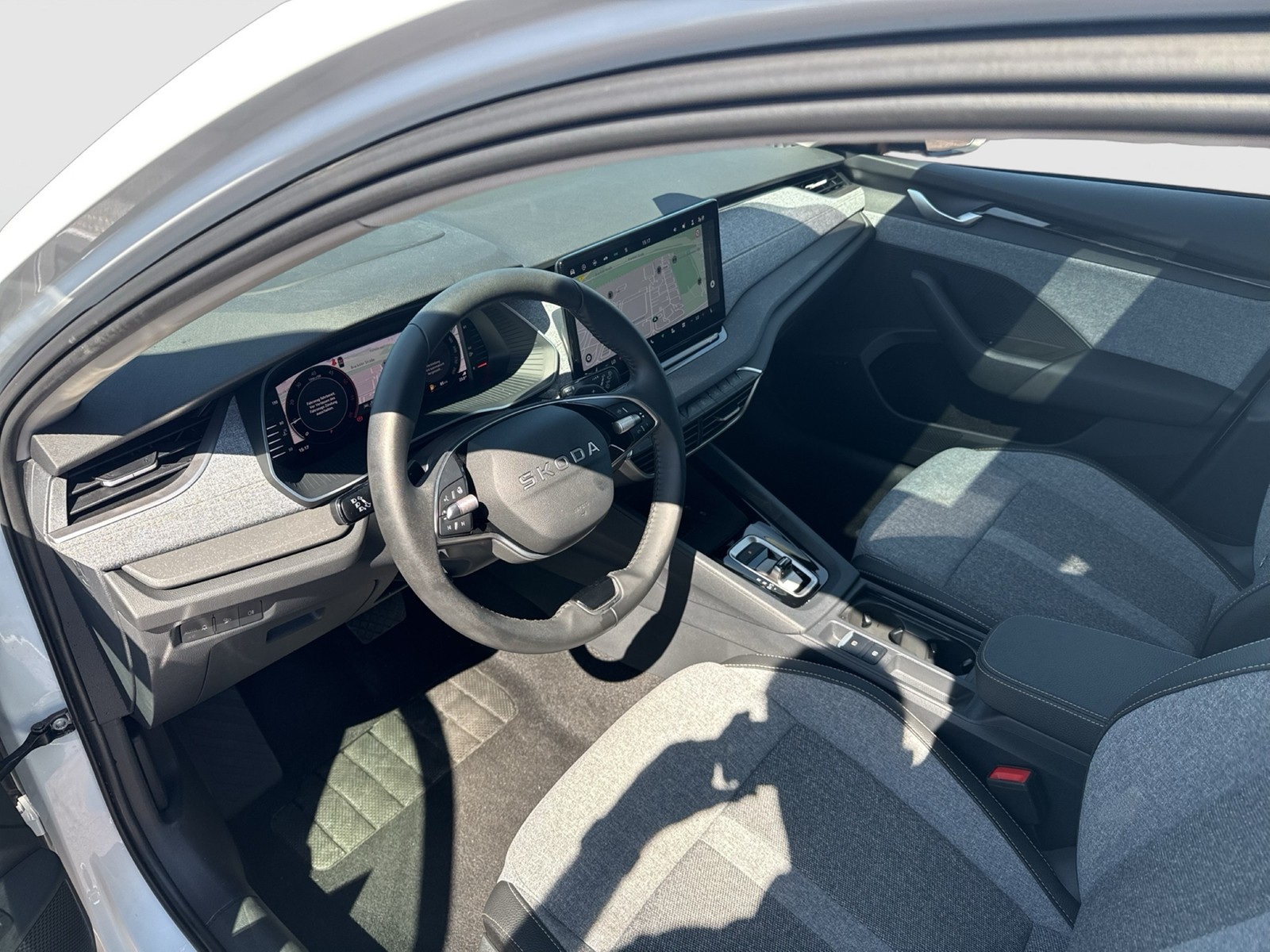 Skoda Octavia Combi 2.0 TOUR PANO CANTON 360°CAM ACC