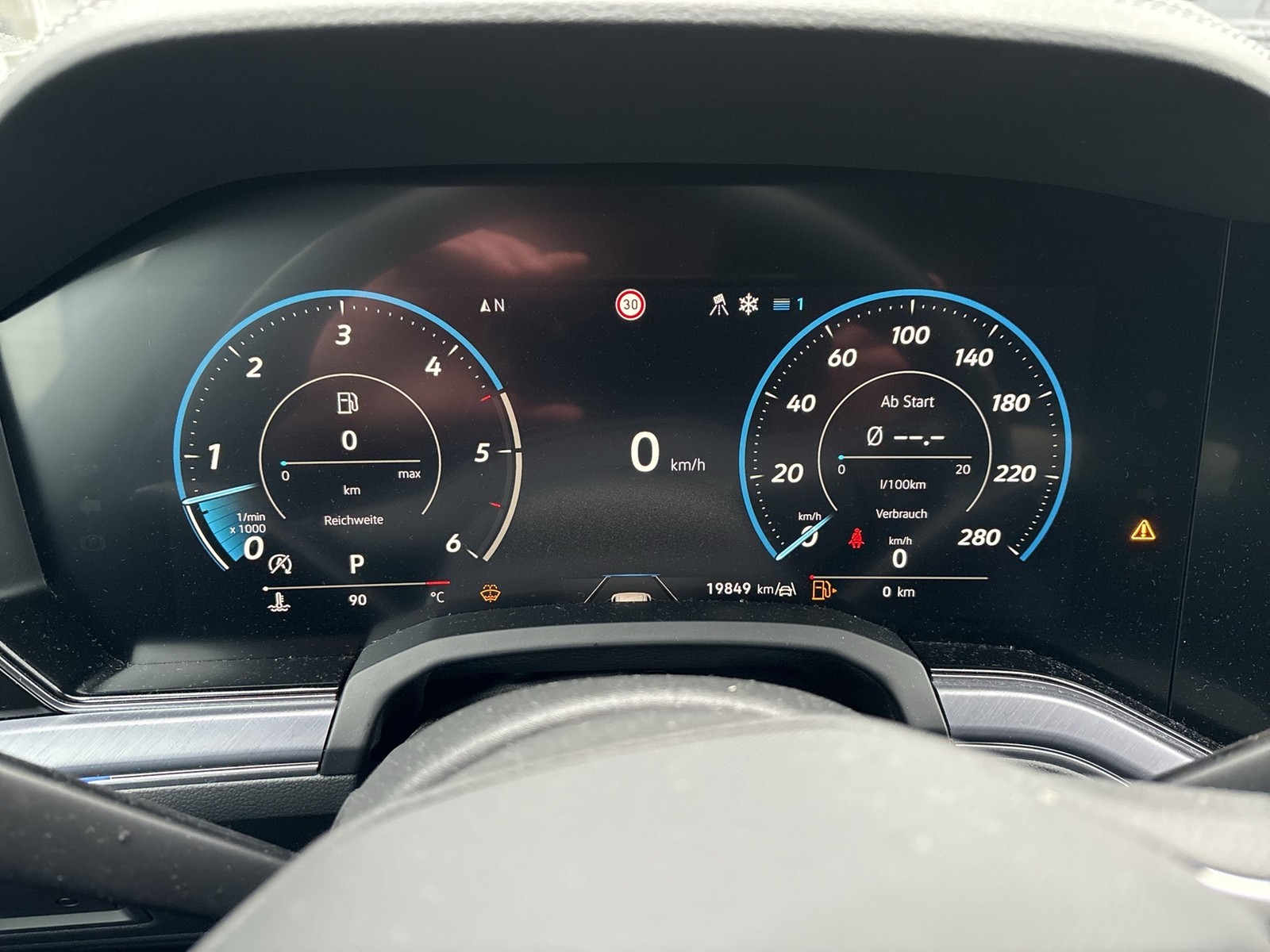 Volkswagen Touareg V6 R-LINE AHK CAM ACC HEAD-UP LM19