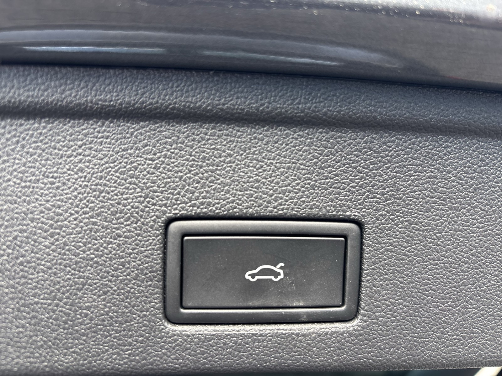 Volkswagen Touareg V6 ELEGANCE AHK CAM ACC LM19 E-KLAPPE