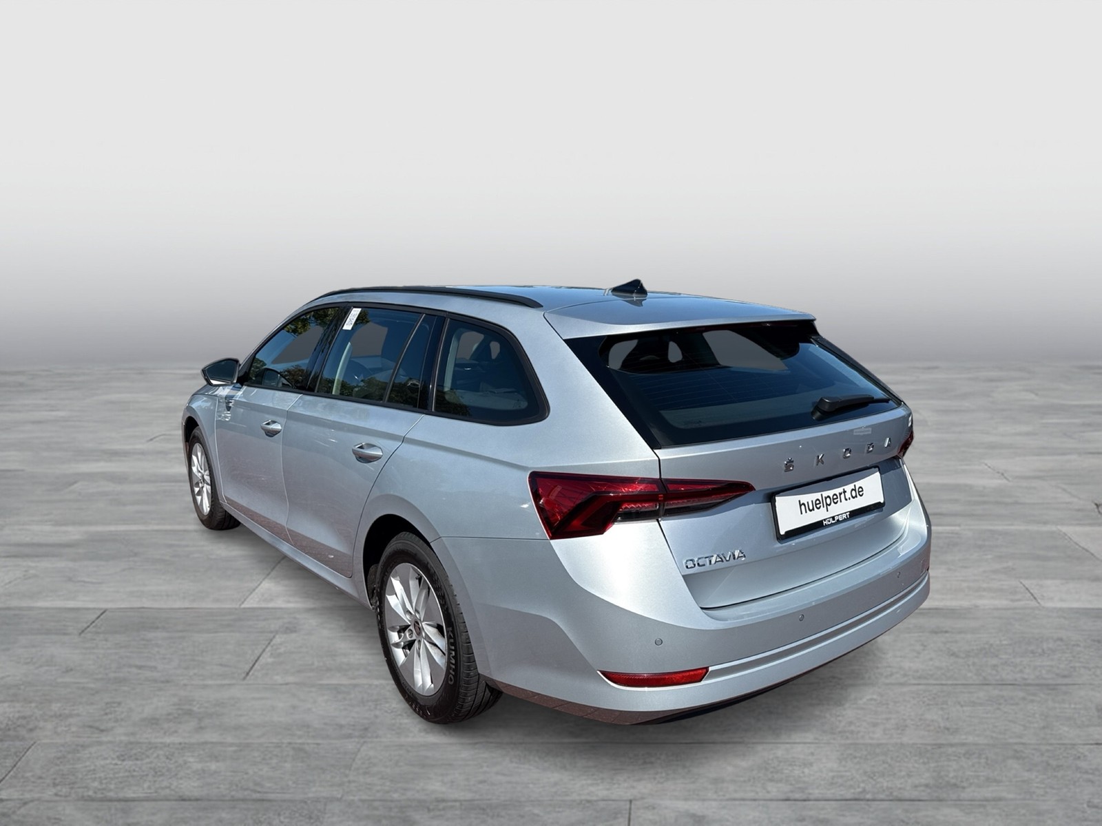 Skoda Octavia Combi 2.0 ACC NAVICOLUMBUS ALU CARPLAY