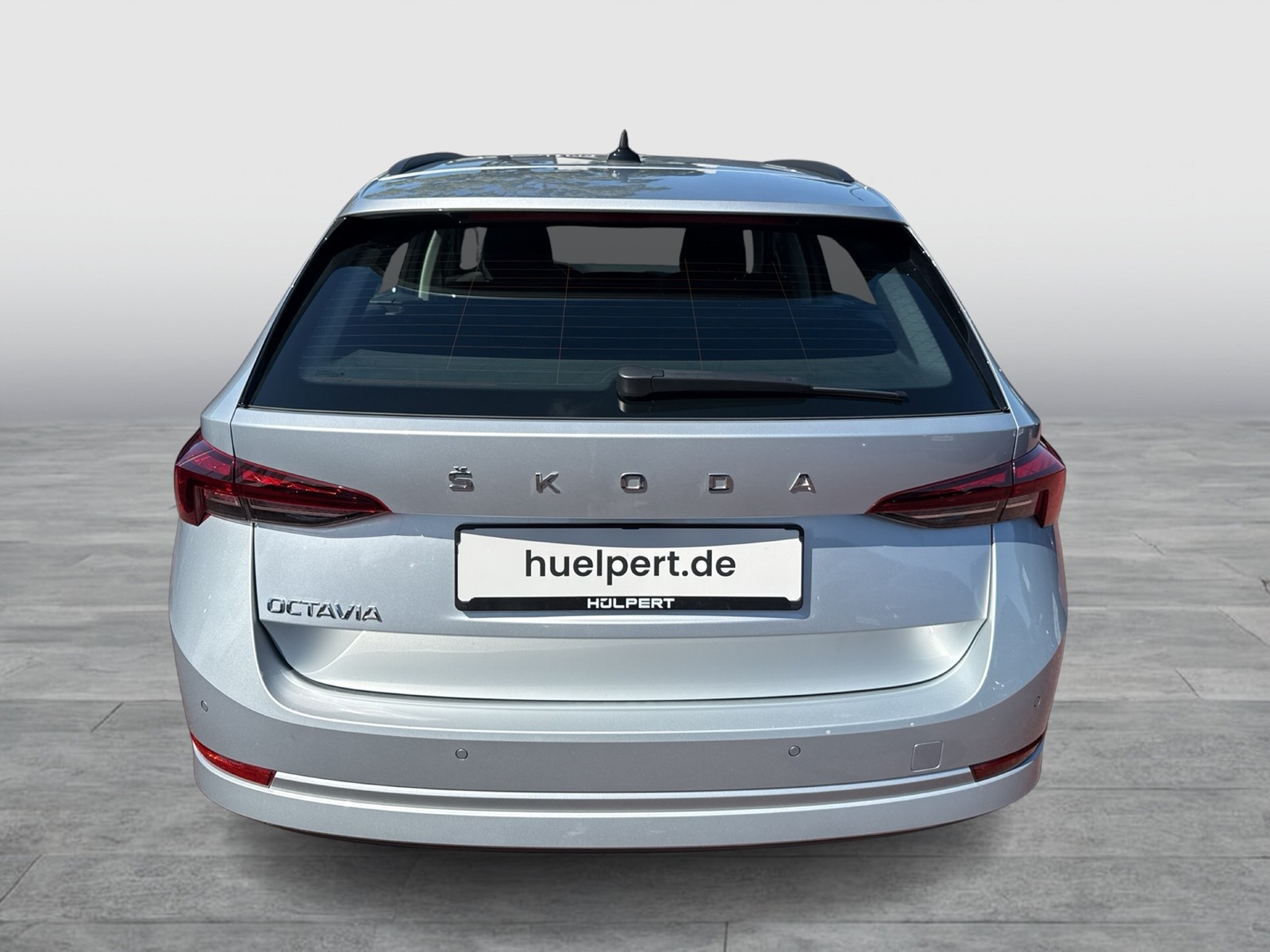 Skoda Octavia Combi 2.0 ACC NAVICOLUMBUS ALU CARPLAY