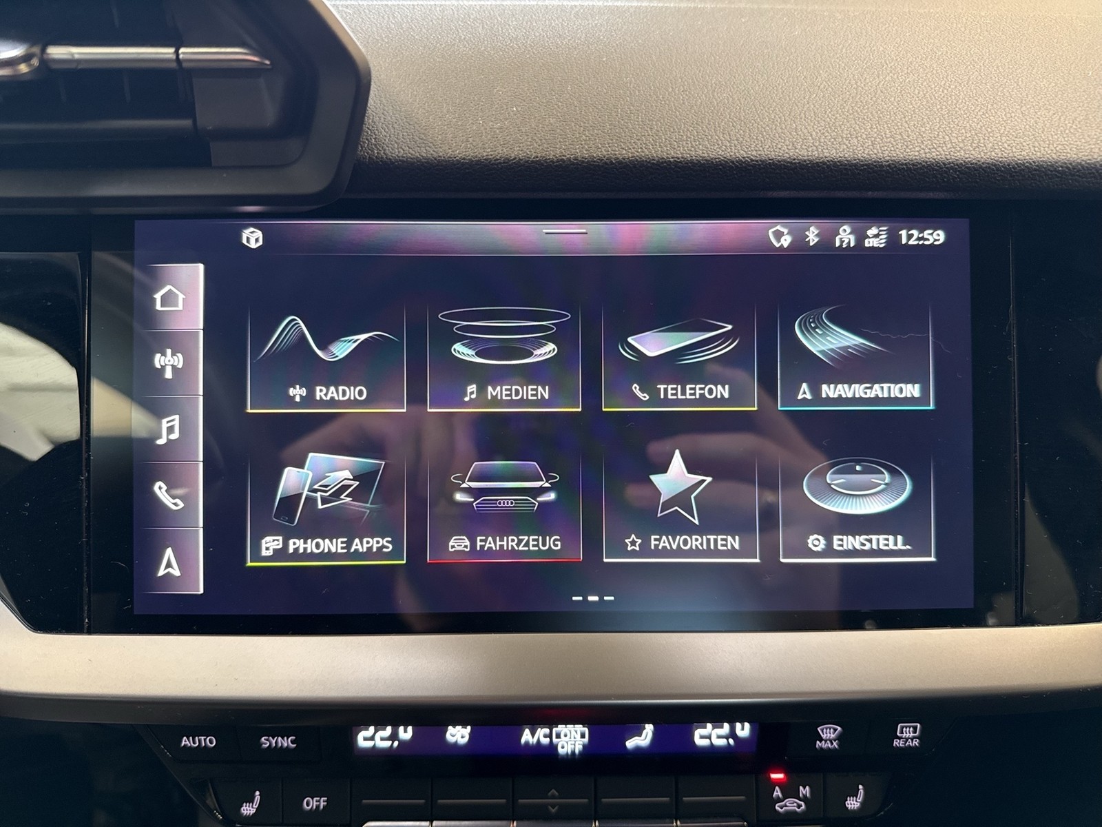 Audi A3 35 ACC NAVI+ SITZHEIZUNG ALU EINPARKHILFE
