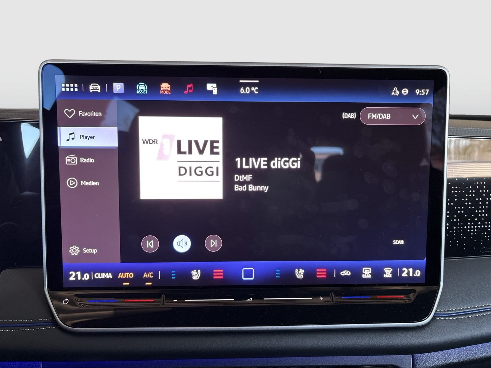 Volkswagen Tiguan 2.0 R-LINE DSG 4X4 LEDER PANO STANDHZG