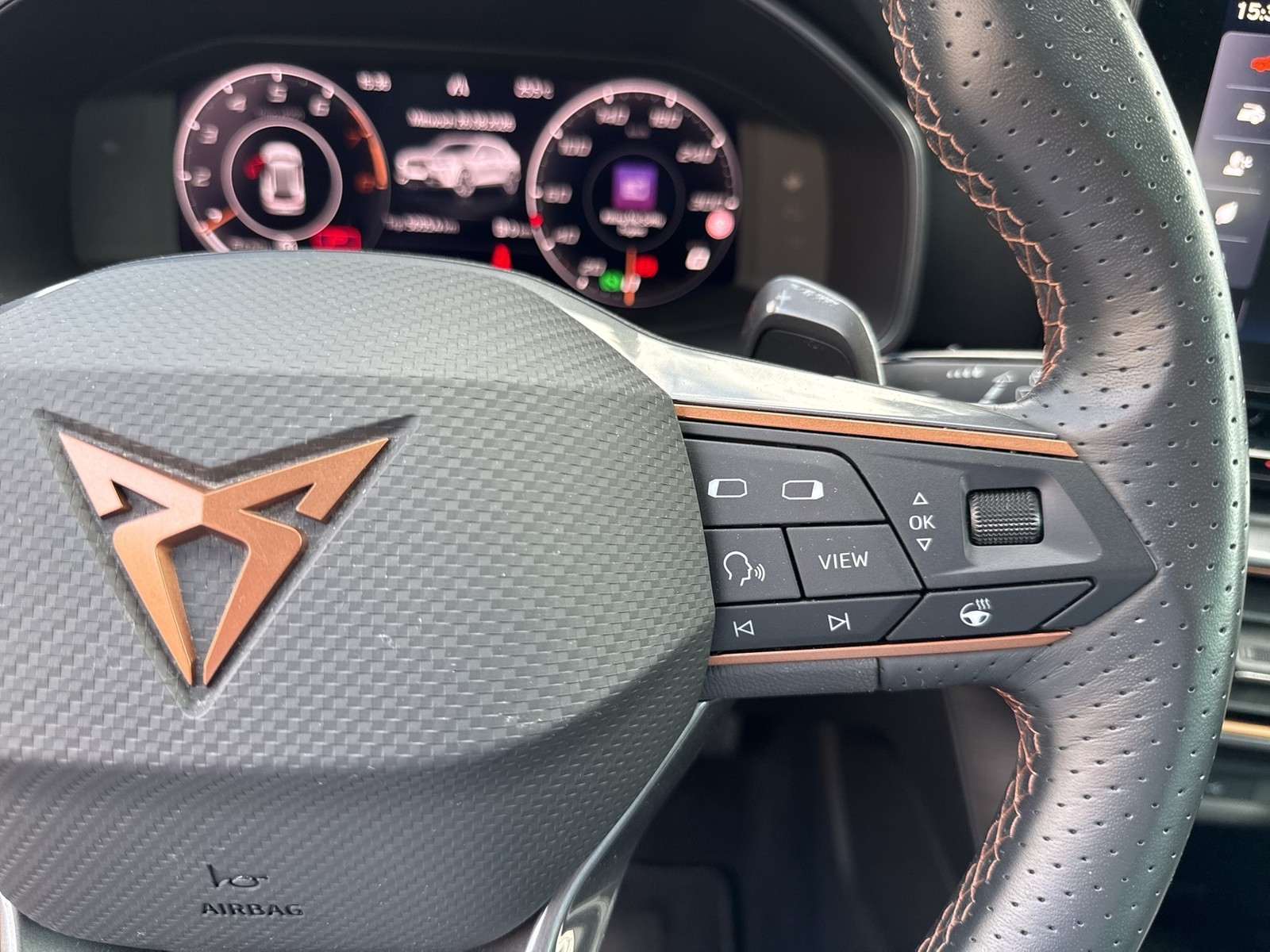 Cupra Formentor 1.5 PANO BEATS ACC ALU18" NAVI