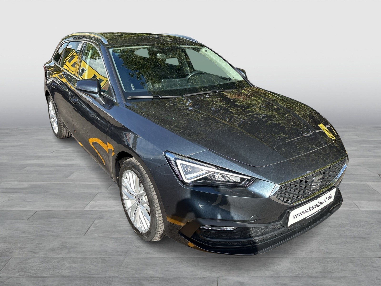 Seat Leon ST 2.0 XCELLENCE BEATS CAM ACC NAVI SITZHZ.