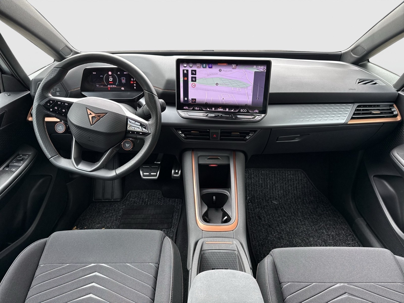 Cupra Born E-BOOST WÄRMEPUMPE 360°CAM ACC LM19 HEAD-UP