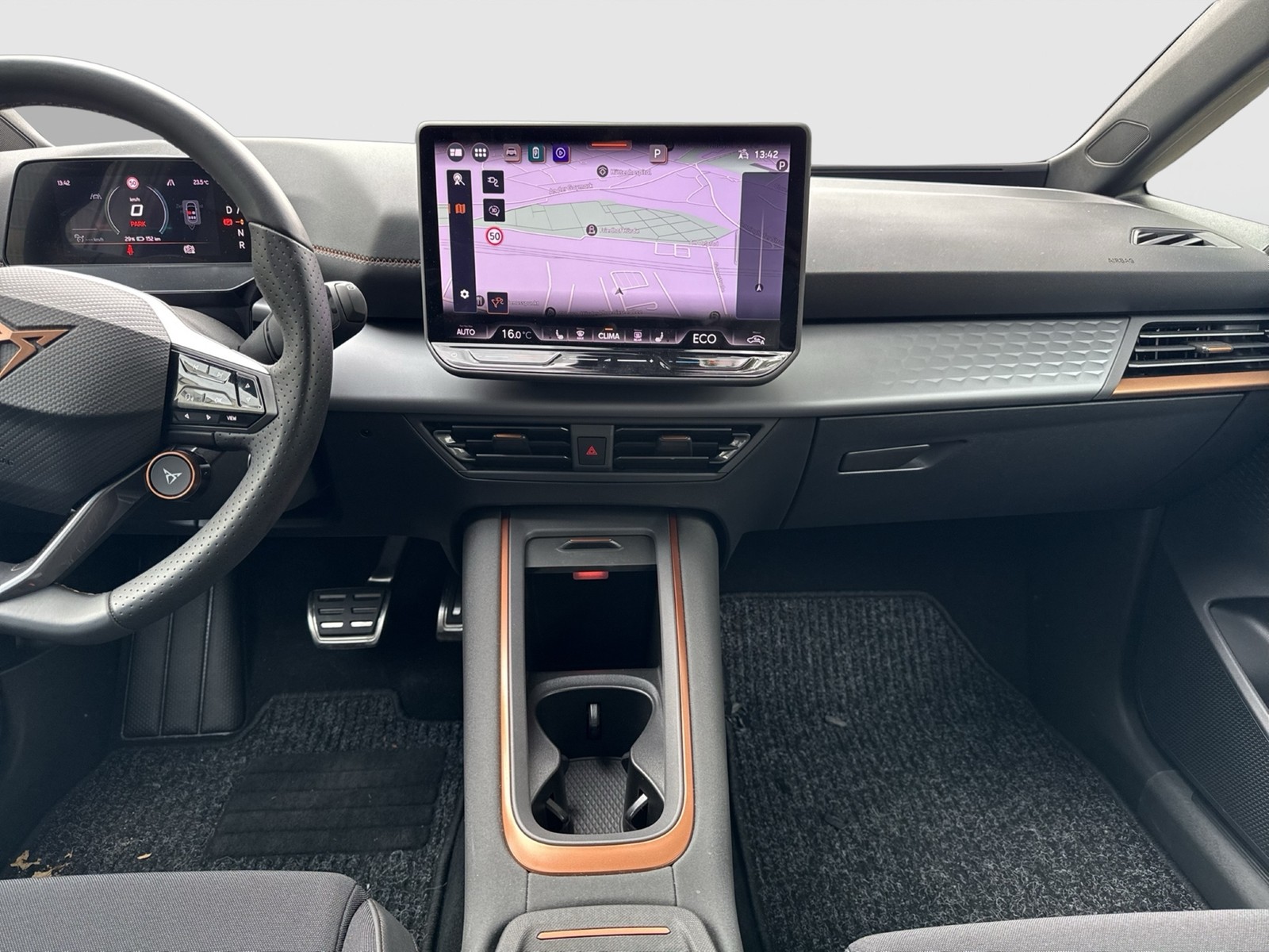 Cupra Born E-BOOST WÄRMEPUMPE 360°CAM ACC LM19 HEAD-UP