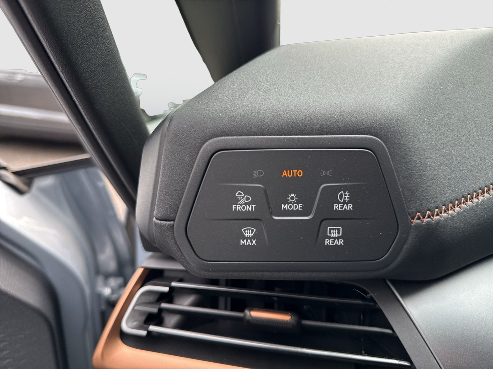 Cupra Born E-BOOST WÄRMEPUMPE 360°CAM ACC LM19 HEAD-UP
