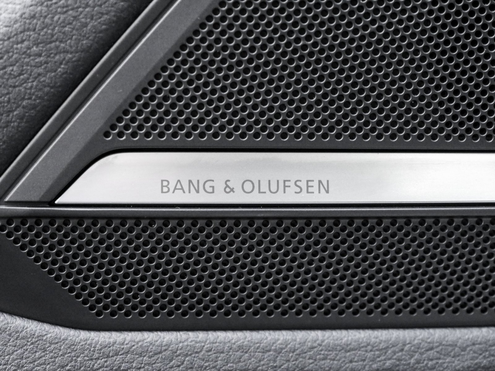 Audi RS 6 Avant quattro PANO B&O CAM ACC LM22 LUFT