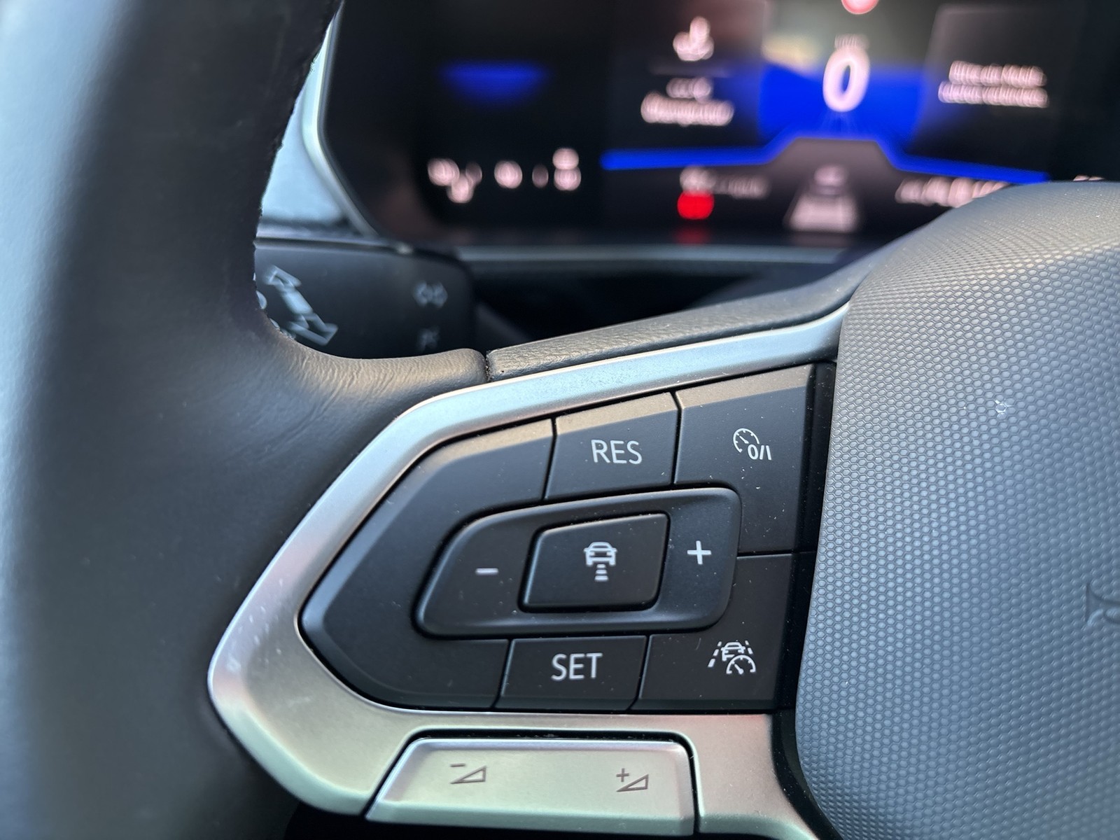 Volkswagen T-Cross 1.0 GOAL ACC CARPLAY ALU SITZHEIZUNG LED