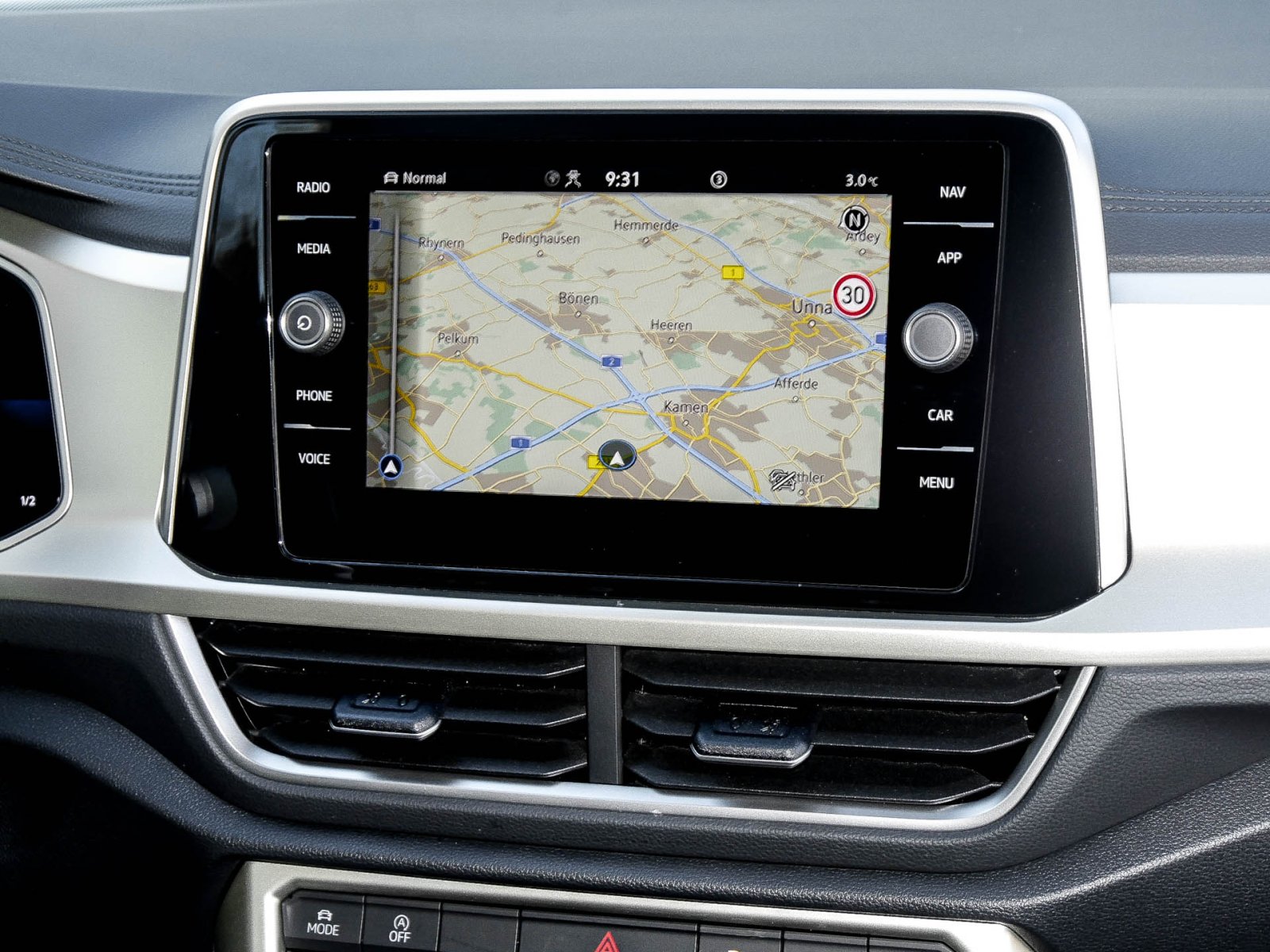 Volkswagen T-Roc 1.5 MOVE SITZHEIZUNG LED CAM NAVI DAB+ USB