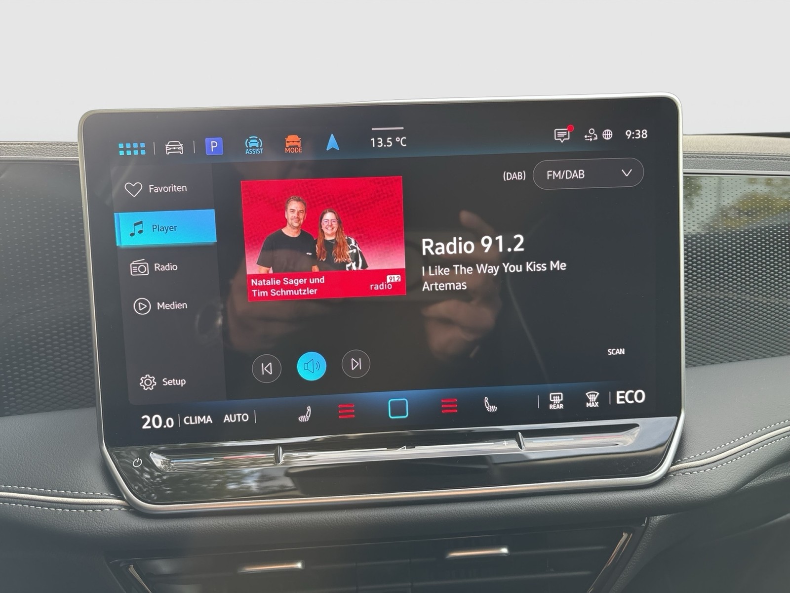 Volkswagen Passat Variant 1.5 HYBRID BUSINESS AHK CAM ACC