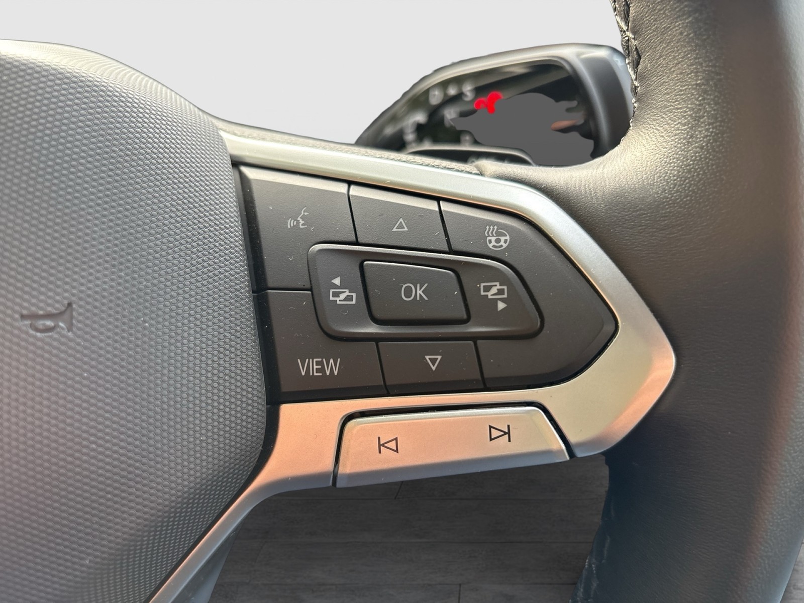 Volkswagen Passat Variant 1.5 HYBRID BUSINESS AHK CAM ACC