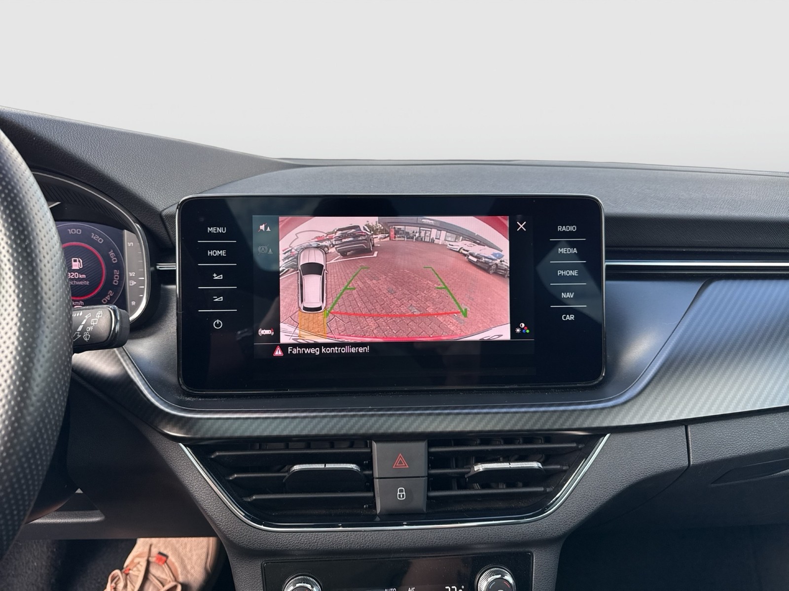 Skoda Kamiq 1.5 MONTE CARLO PANO CAM LM18 NAVI CARPLAY