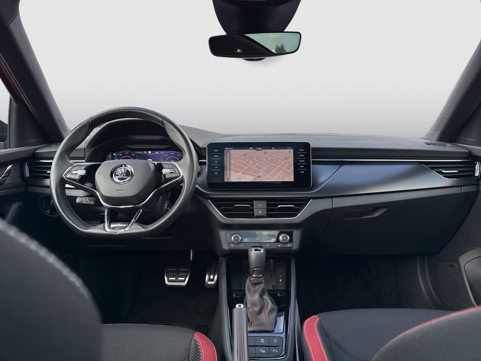 Skoda Kamiq 1.5 MONTE CARLO PANO CAM LM18 NAVI CARPLAY