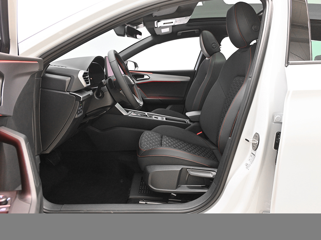 Seat Leon ST FR BLACK EDITION DSG PANO NAVI CAM LM18