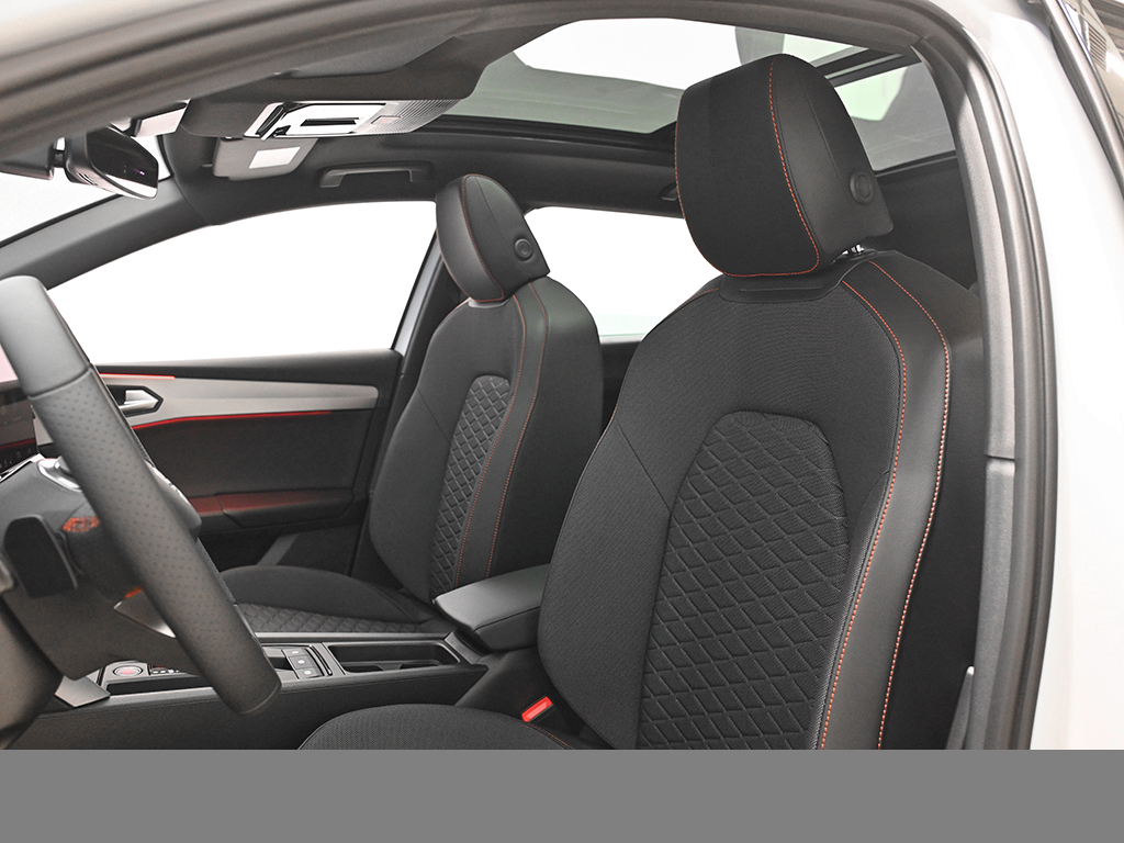 Seat Leon ST FR BLACK EDITION DSG PANO NAVI CAM LM18