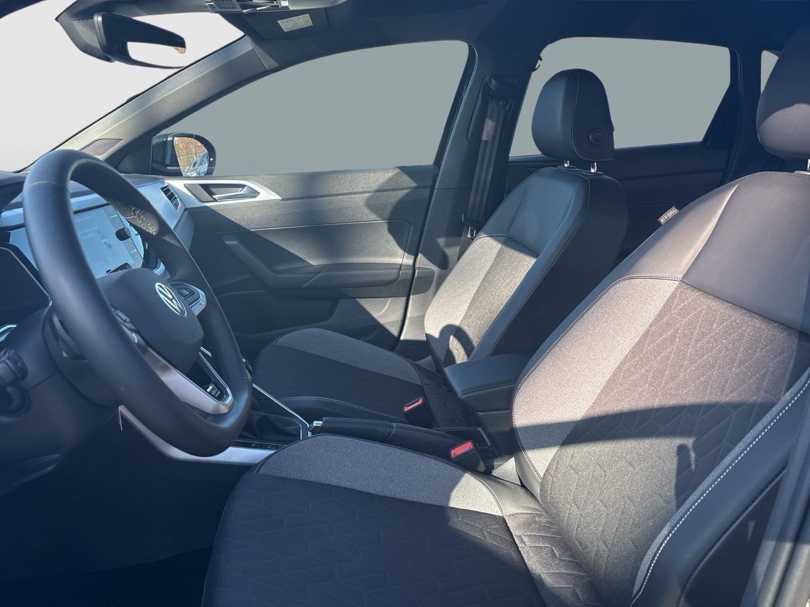 Volkswagen Taigo 1.0 GOAL ACC NAVI LM17 CARPLAY SITZHEIZUNG