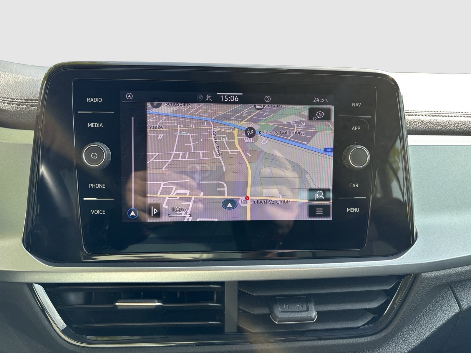 Volkswagen T-Roc 1.0 LIFE NAVI ALU CARPLAY SITZHEIZUNG LED