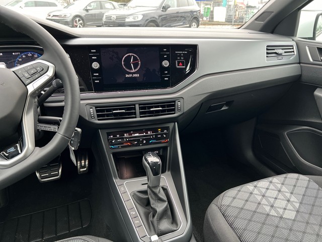 Volkswagen Polo 1.0 R-LINE CAM ACC MATRIX LM17 NAVI CARPLAY