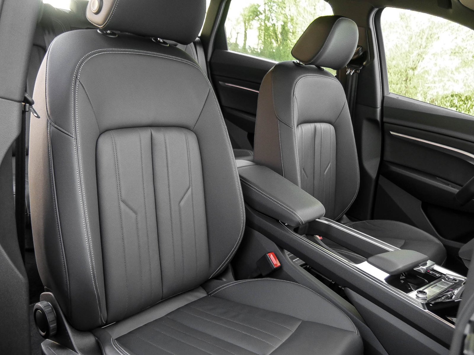 Audi Q8 e-tron 55 quattro advanced LM20 AHK MATRIXLED