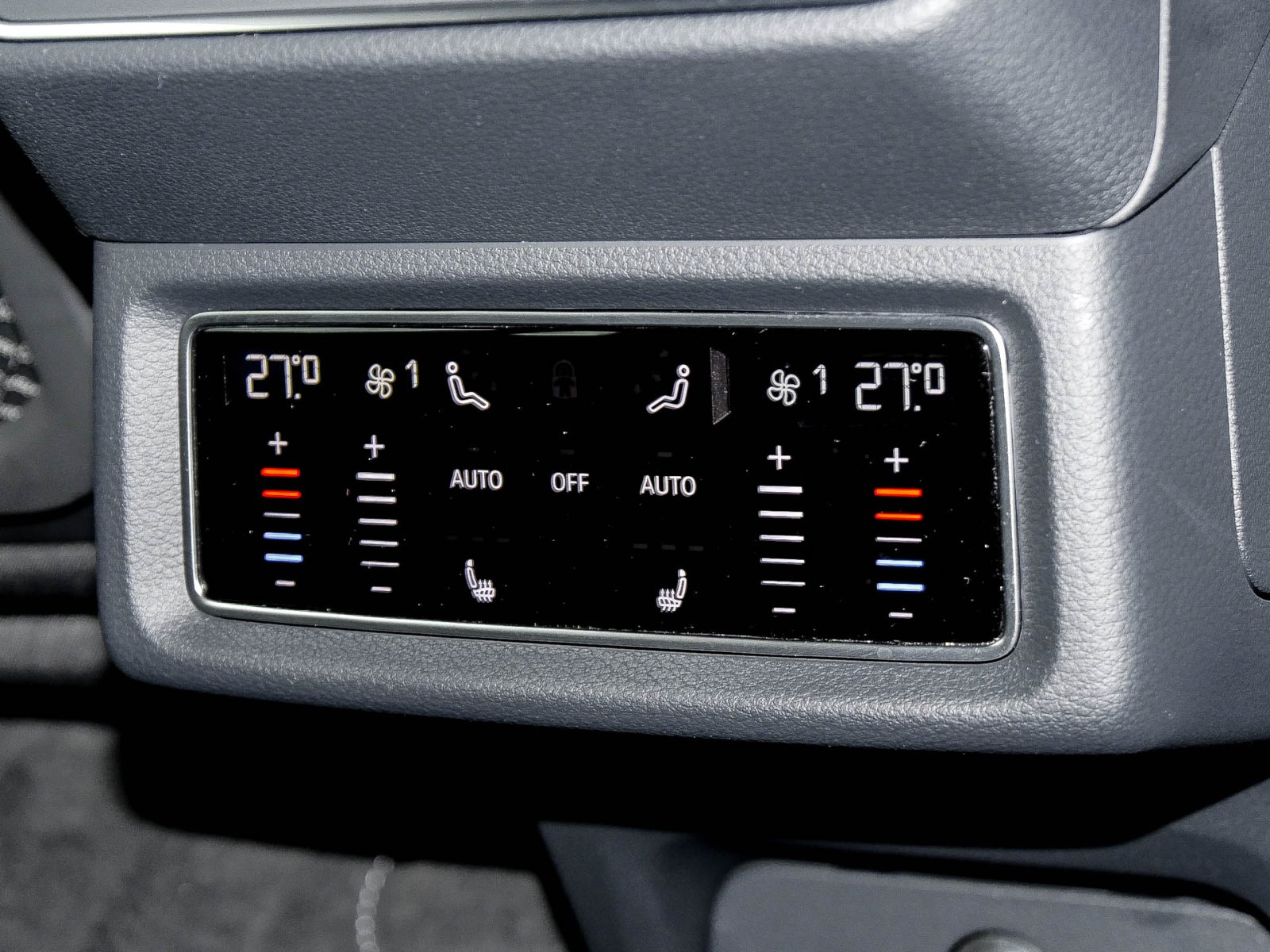 Audi Q8 e-tron 55 quattro advanced NAVI+ LM21 MATRIX