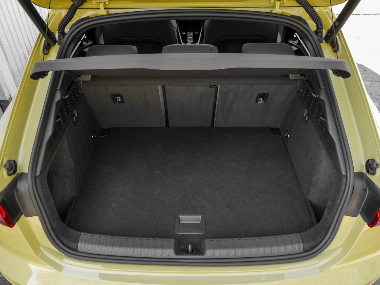 Audi A3 Sportback 45 HYBRID S LINE BLACKPAK NAVI+ ACC