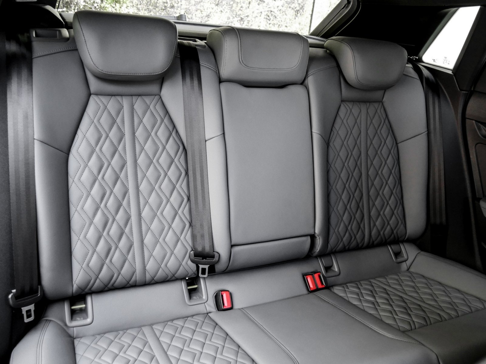 Audi A3 Sportback 45 HYBRID S LINE BLACKPAK NAVI+ ACC