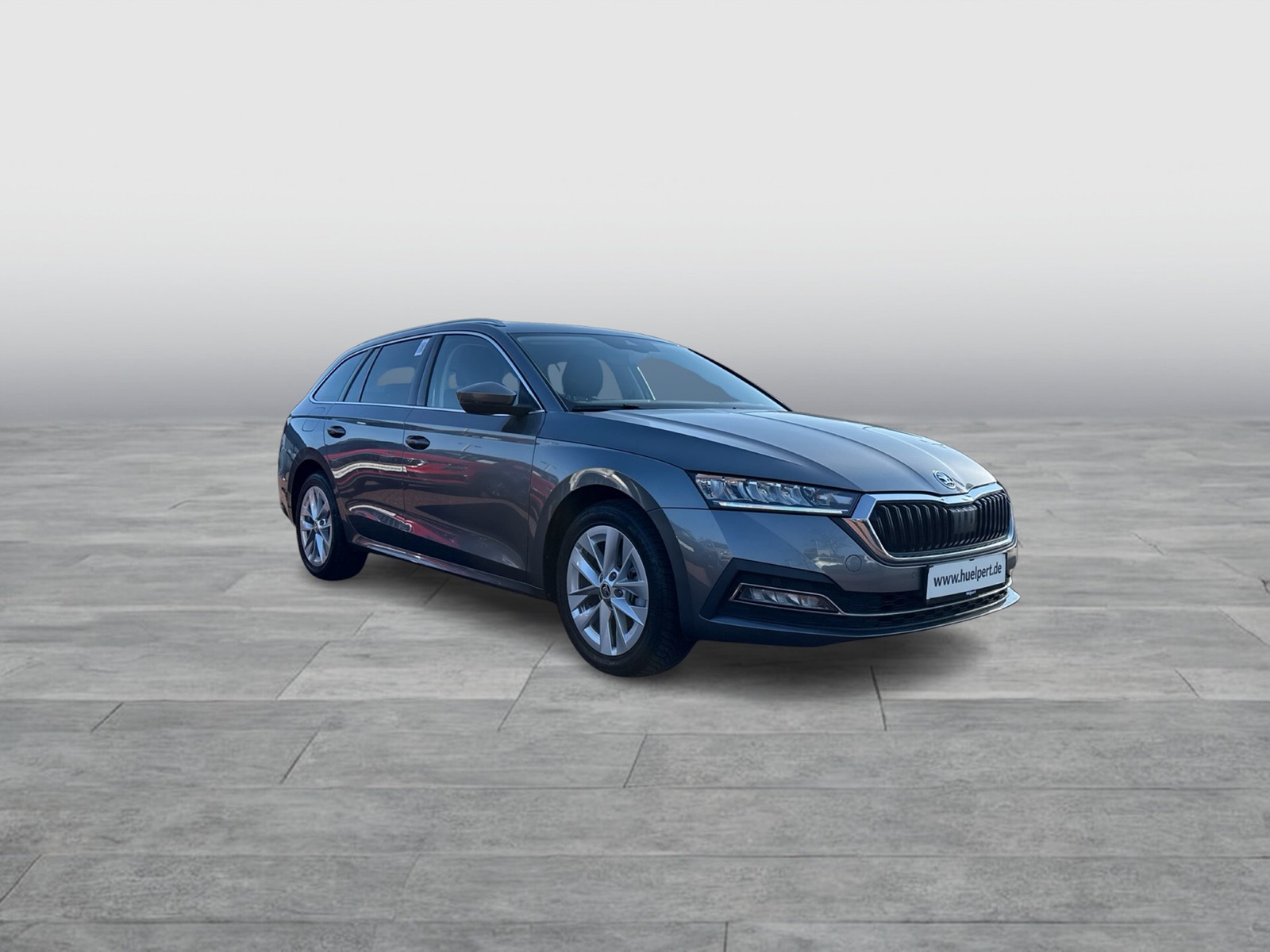 Skoda Octavia Combi 1.5 e-TEC STYLE AHK CARPLAY SITZHEIZUNG